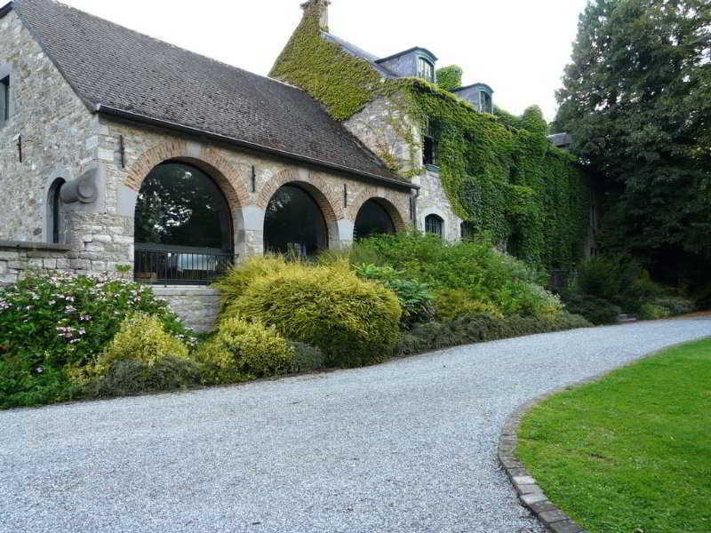 Hotel Les Jardins De La Molignee Dinant Exterior foto